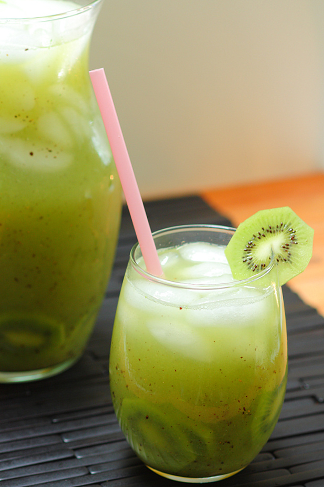 14 Beautiful Fruit-Infused Waters To Drink Instead Of Soda 2