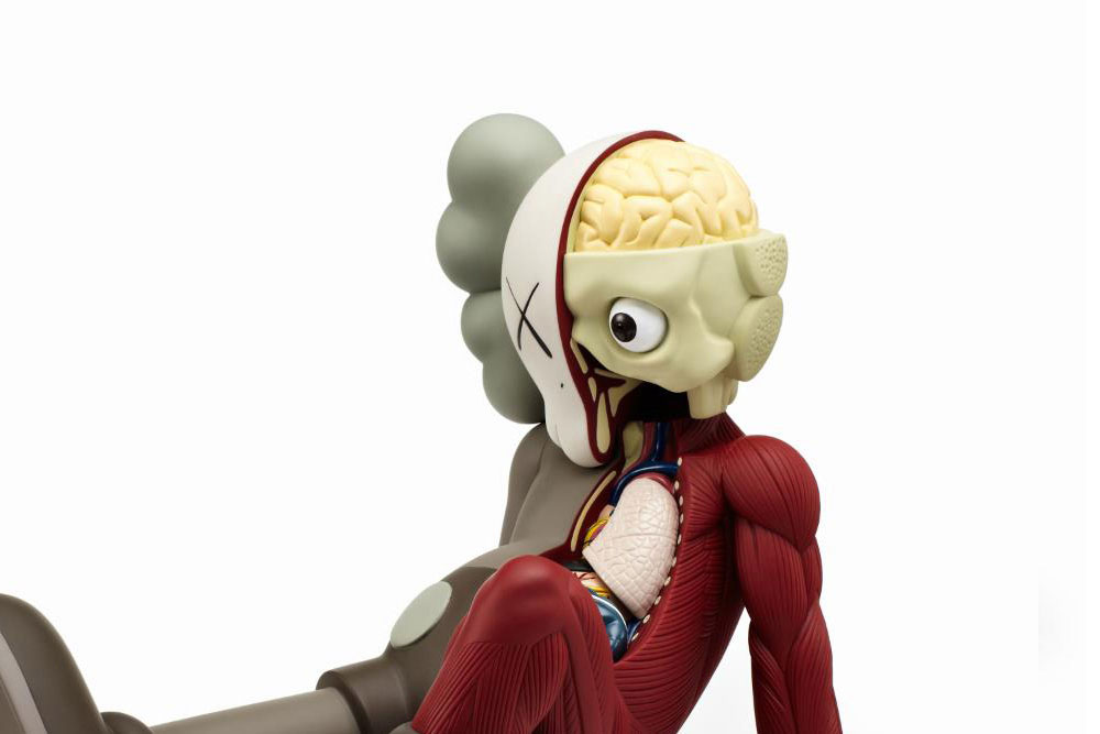 kaws companion 半解剖人体公仔 "resting place"